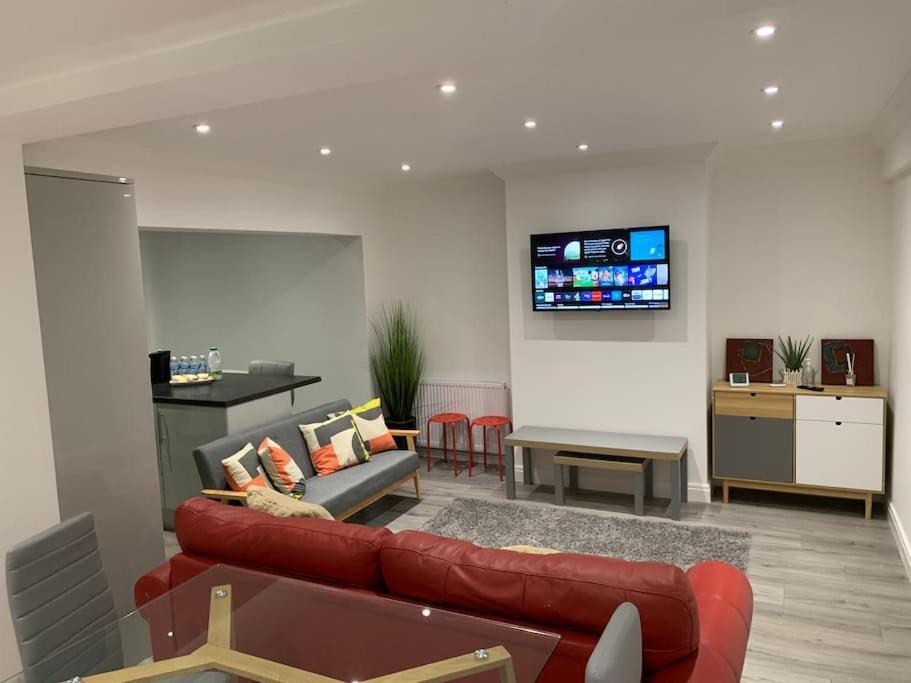 Beautiful 5Bedroom Hse-Contractor/Family/Corporate Dartford Buitenkant foto
