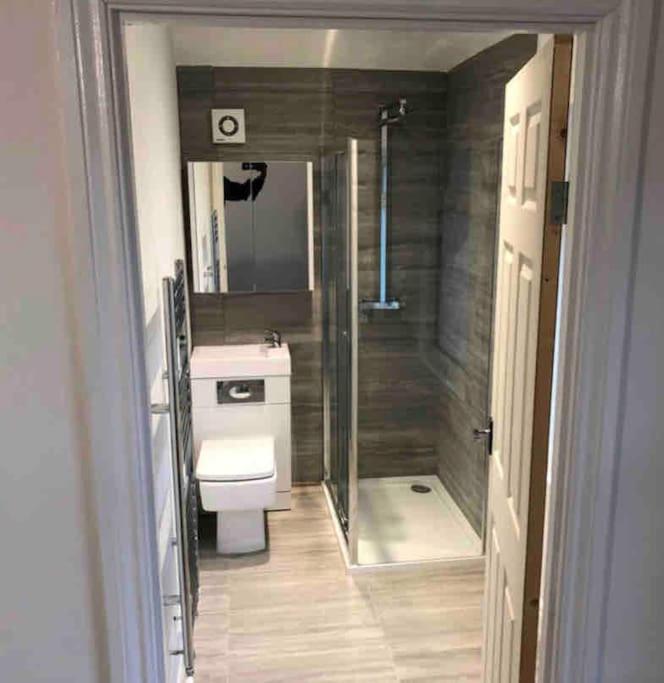 Beautiful 5Bedroom Hse-Contractor/Family/Corporate Dartford Buitenkant foto